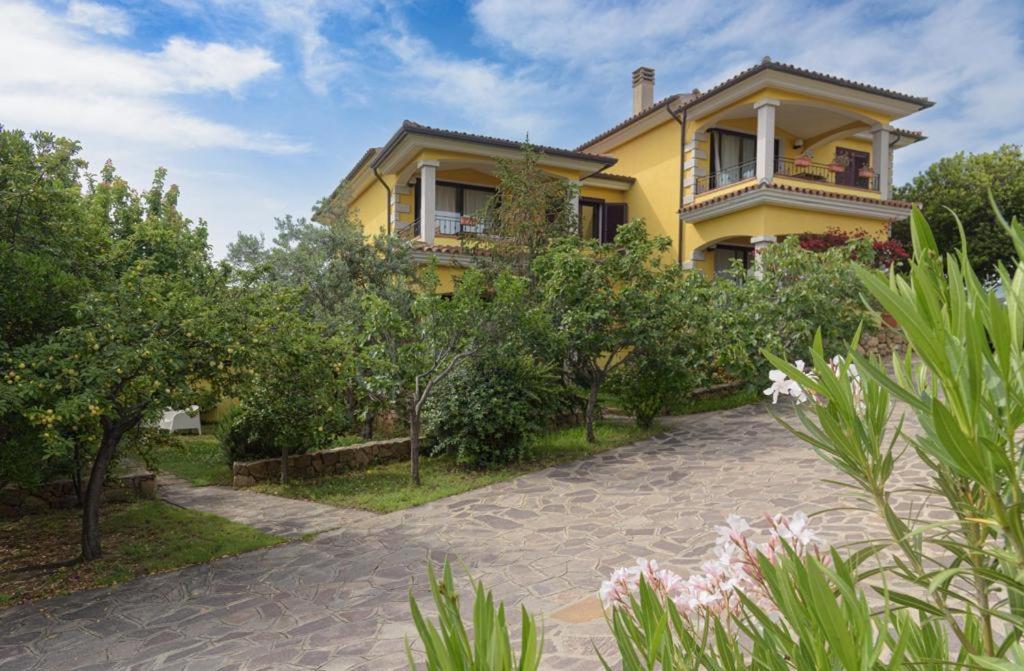 Residence Agrifoglio Monte Petrosu Zewnętrze zdjęcie